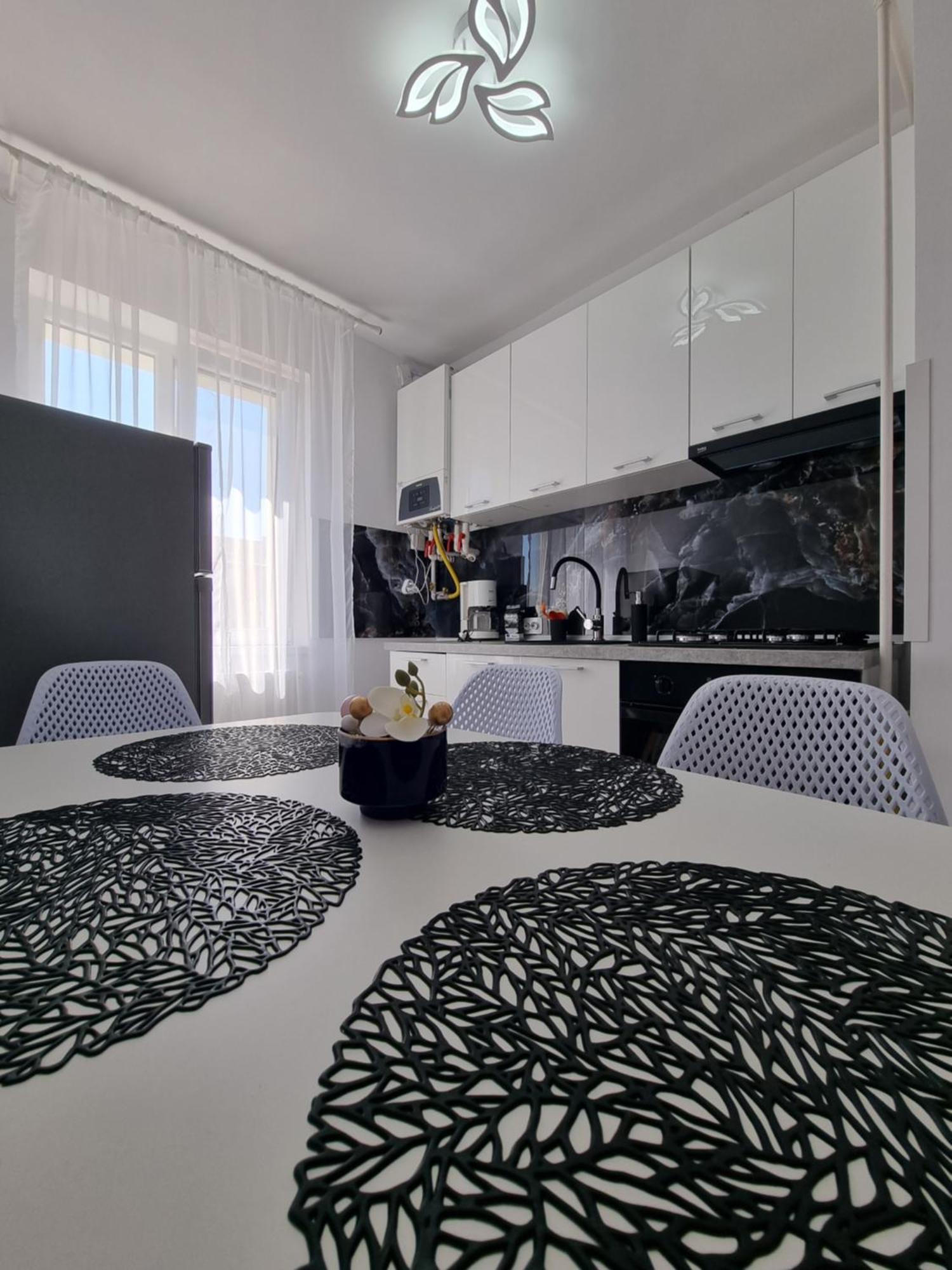 Apartament Central Pe Pietonala Nr2 Hunedoara Dış mekan fotoğraf