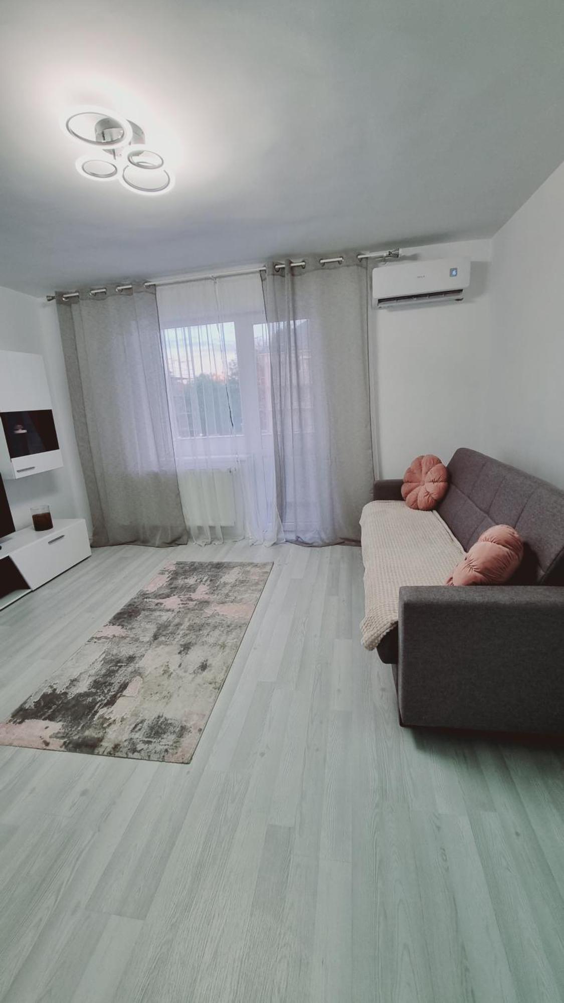 Apartament Central Pe Pietonala Nr2 Hunedoara Dış mekan fotoğraf
